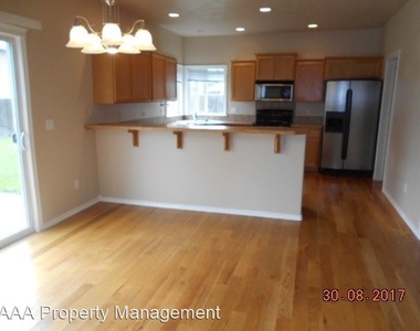 3685 N Buckstone Ave - Photo Thumbnail 3