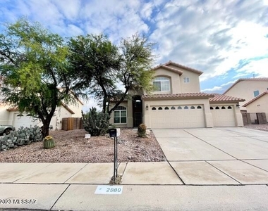 2980 W Calle Lucinda - Photo Thumbnail 0