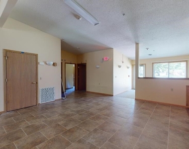 1204 Weston Avenue - Photo Thumbnail 27