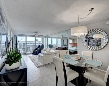 531 N Ocean Blvd - Photo Thumbnail 9