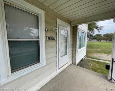 11307 Dodge Avenue - Photo Thumbnail 2