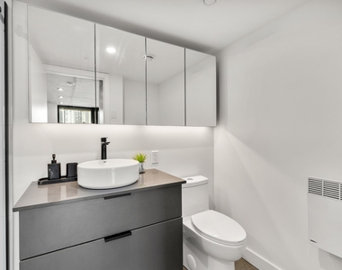 215 Rue Murray #604 - Photo Thumbnail 11