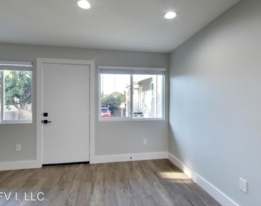 3142 Fruitvale Ave - Photo Thumbnail 10