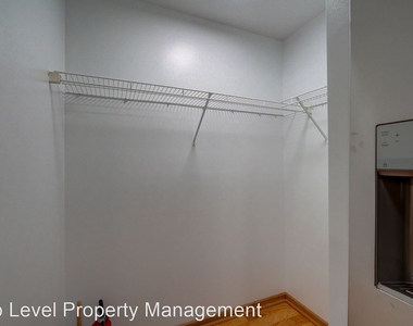 630 E Mifflin St. Unit C - Photo Thumbnail 13