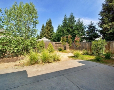 3404 Carson Ave - Photo Thumbnail 15