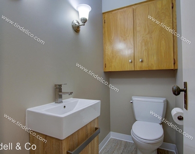 2412 Sw Miles Ct, - Photo Thumbnail 13