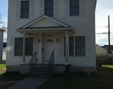 108 Poplar Avenue - Photo Thumbnail 0