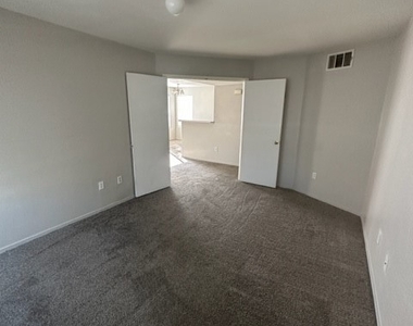 5710 E Tropicana Avenue - Photo Thumbnail 5