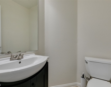 9092 Sosa Creek Avenue - Photo Thumbnail 25