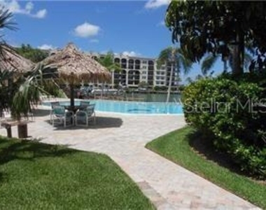 255 Dolphin Point - Photo Thumbnail 25