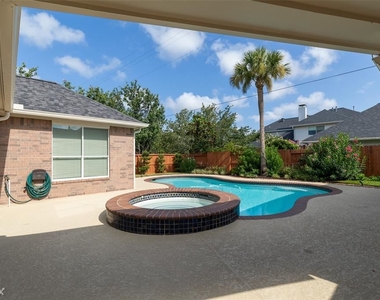 12014 Bolero Point Ln - Photo Thumbnail 7