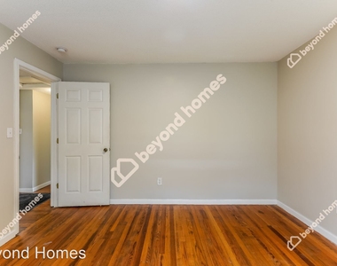 1048 Apple St - Photo Thumbnail 6