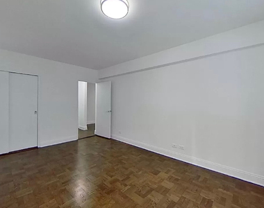 20 Beekman Place - Photo Thumbnail 7