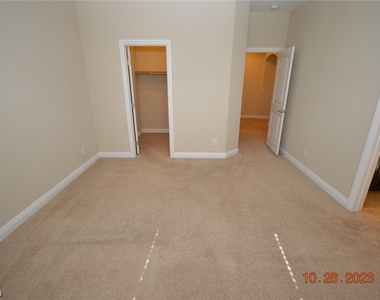 9614 Greensburg Avenue - Photo Thumbnail 22