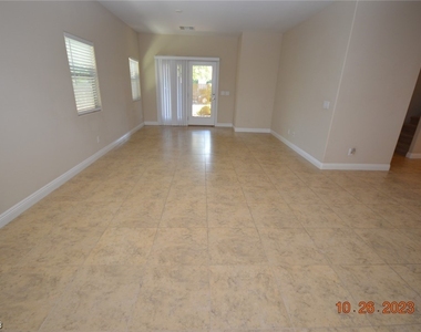 9614 Greensburg Avenue - Photo Thumbnail 4