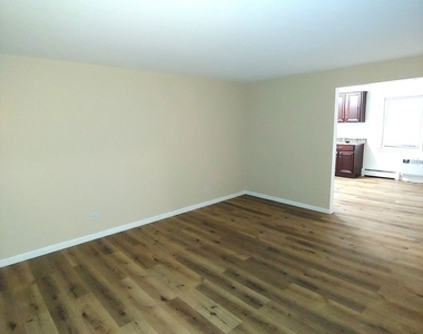 6721 W Irving Park Road - Photo Thumbnail 1