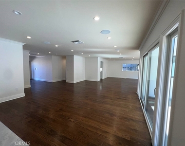 17650 Palora Street - Photo Thumbnail 2