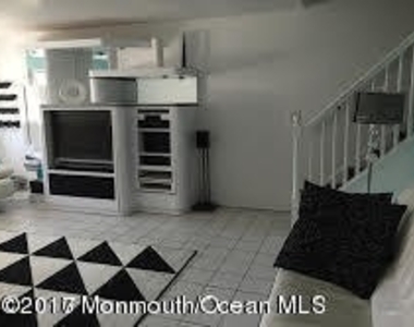 16 Cedar Avenue - Photo Thumbnail 1