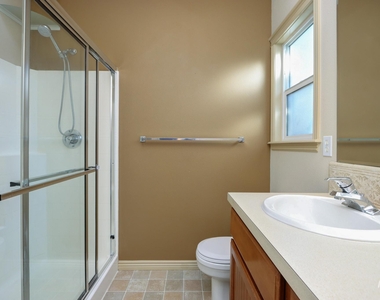 5862 N Bremerton Pl - Photo Thumbnail 14