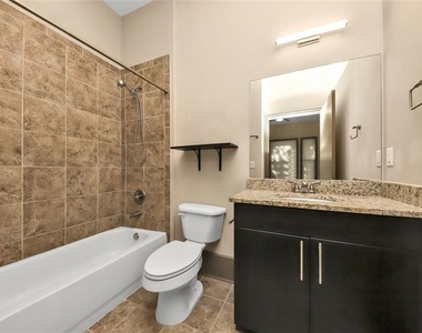 745 Fountainhead Lane - Photo Thumbnail 7