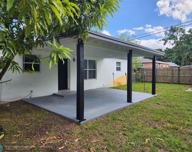15630 Ne 4th Ct - Photo Thumbnail 21