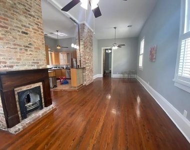 1112 Gen Taylor Street - Photo Thumbnail 2