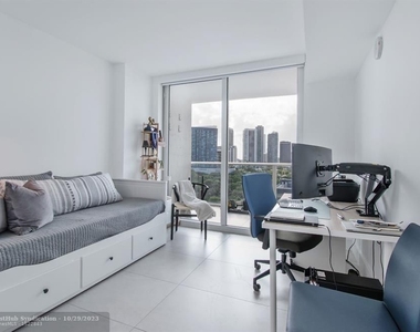 4250 Biscayne Blvd - Photo Thumbnail 17