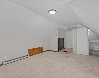 210 Pennington Boulevard - Photo Thumbnail 15