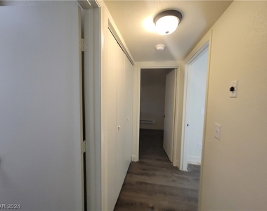 1317 Exley Avenue - Photo Thumbnail 31