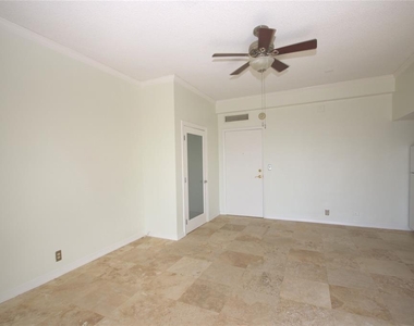 2109 Bayshore Boulevard - Photo Thumbnail 6