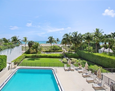 1623 Collins Ave - Photo Thumbnail 43