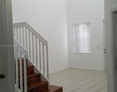 2225 Shoma Dr - Photo Thumbnail 5