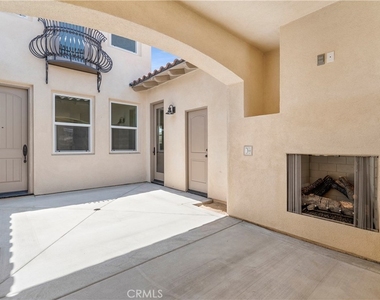 56637 Desert Vista Circle - Photo Thumbnail 1