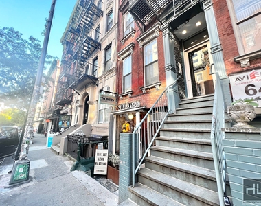 East 9th Street - Photo Thumbnail 6