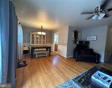 3910 Forest Grove Dr - Photo Thumbnail 8