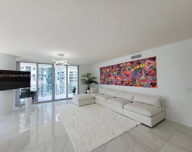 300 Sunny Isles Blvd - Photo Thumbnail 3