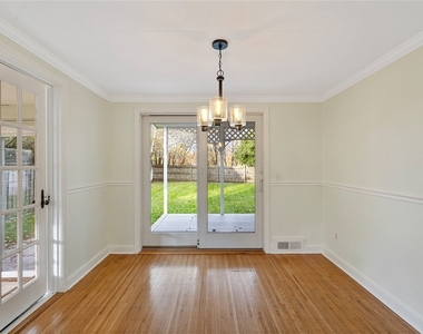 1208 Westmoreland Avenue - Photo Thumbnail 6