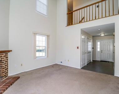 85 Stanwick Ct - Photo Thumbnail 9