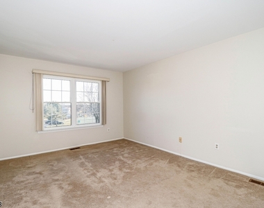 85 Stanwick Ct - Photo Thumbnail 24