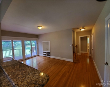 3711 Park Road - Photo Thumbnail 5