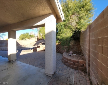 278 Grand Olympia Drive - Photo Thumbnail 5