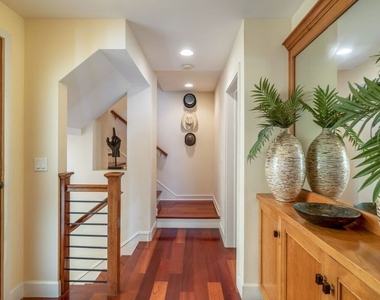 311 Culper Ct - Photo Thumbnail 11