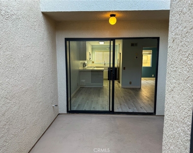 10444 Canoga Avenue - Photo Thumbnail 14