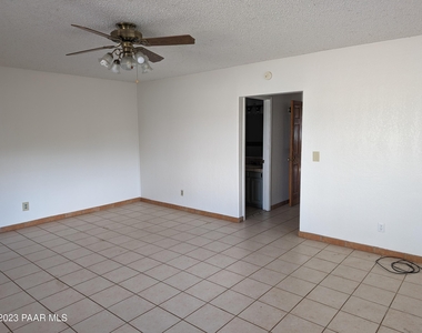 660 Antelope Drive - Photo Thumbnail 20