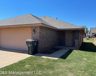 2714 Valley View Dr. - Photo Thumbnail 15