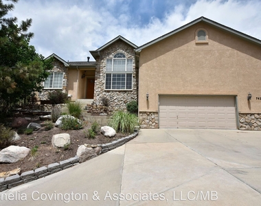 7420 Winding Oaks Dr. - Photo Thumbnail 2