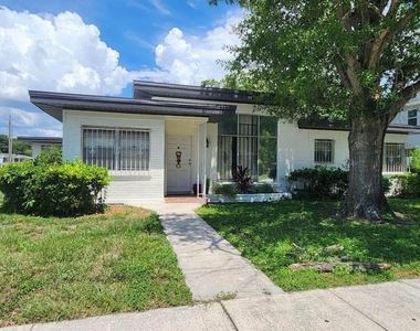 511 N Macdill Avenue - Photo Thumbnail 1