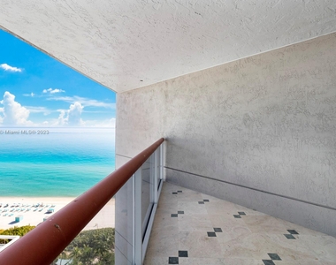 6767 Collins Ave - Photo Thumbnail 20