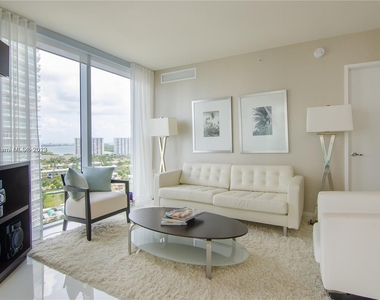 200 Sunny Isles Blvd - Photo Thumbnail 3