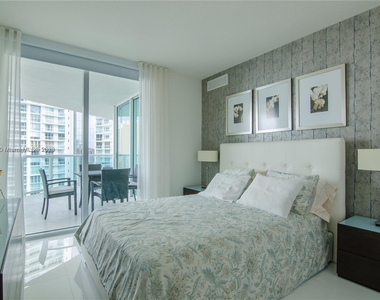 200 Sunny Isles Blvd - Photo Thumbnail 16